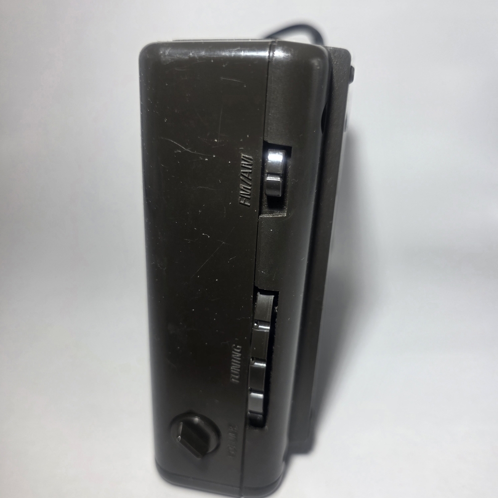 GE Digital Alarm Clock Radio AM FM  7-4612A Woodgrain Vintage TESTED - Picture 2 of 5